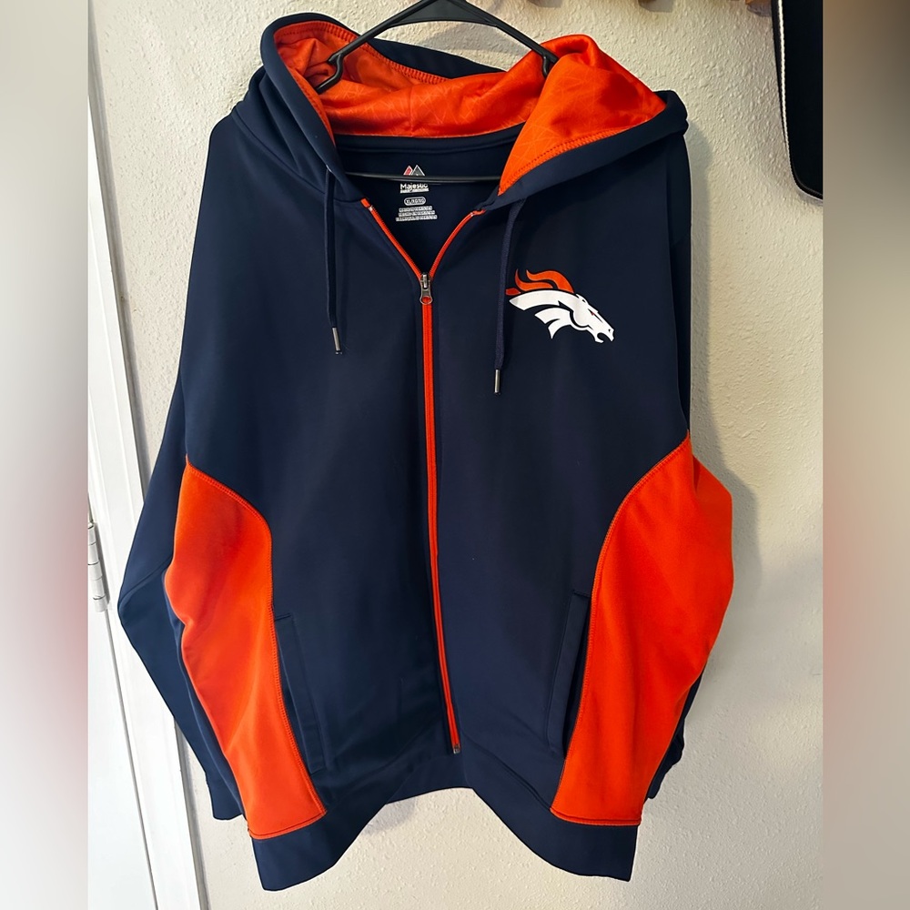Majestic Broncos zip up hoodie